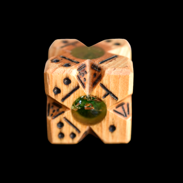 Le Dé d'Hircus - ''Universel'' Éclat Vert – Image 6